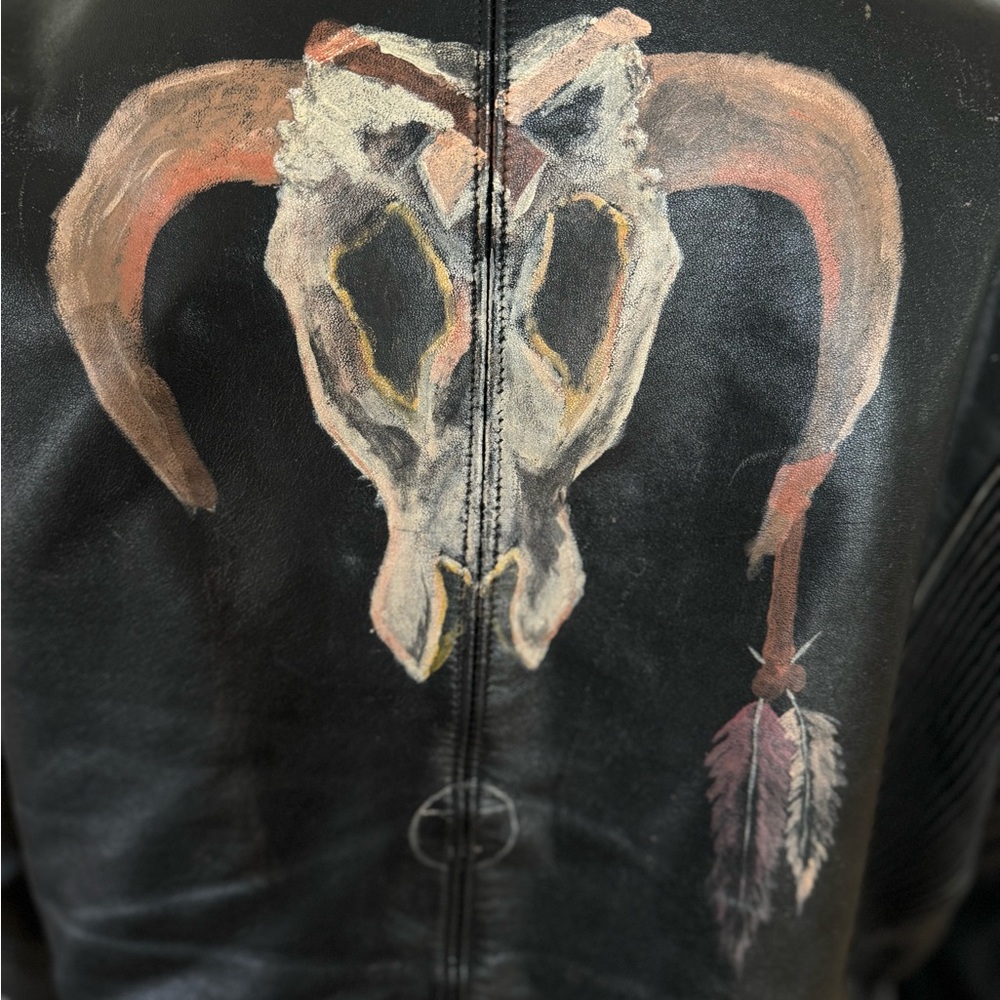 Black, painted back- leather motorcycle jacket - Picture 10 of 10
